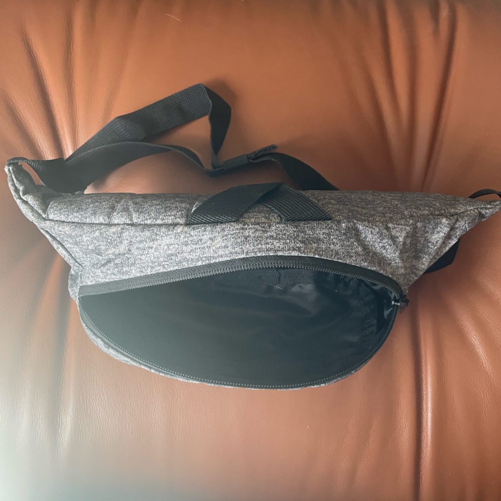 Adidas Heathered Gray Belt Bag - Picture 3 of 3